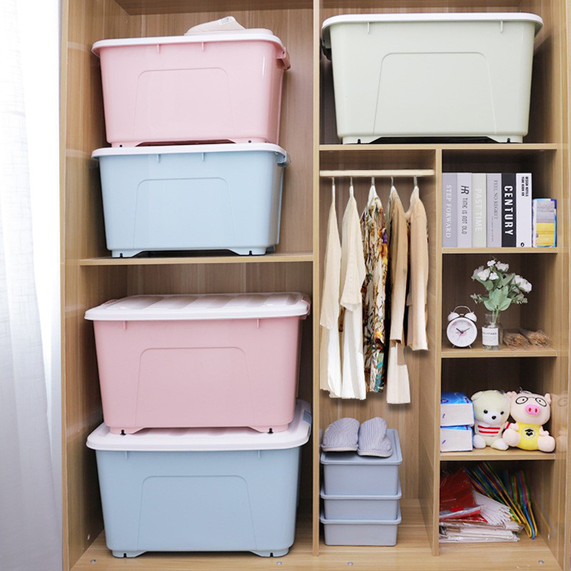 Clothes storage box
