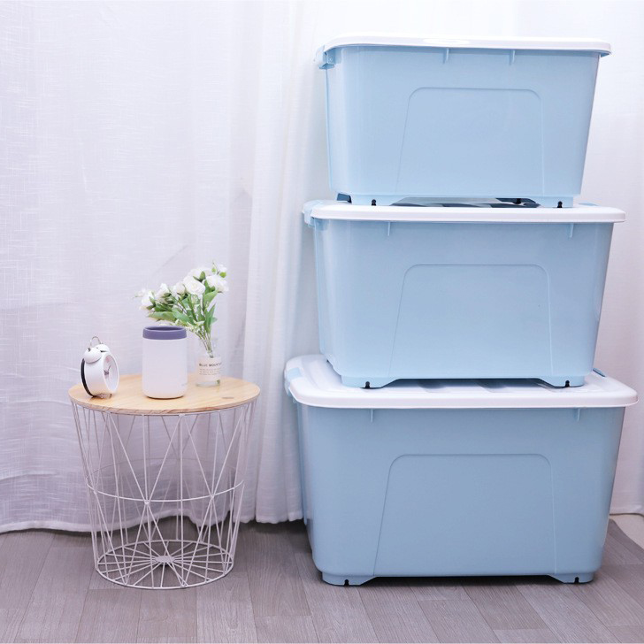 Clothes storage box